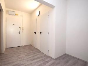 Pronájem bytu 3+1, Brno, Gruzínská, 72 m2