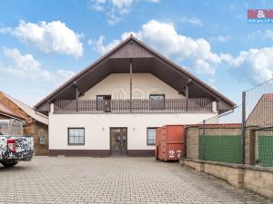 Pronájem výrobních prostor, Nučice, Kubrova, 736 m2