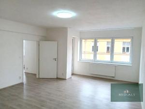 Prodej bytu 2+kk, Rokycany, Dělostřelců, 63 m2