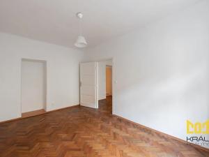 Pronájem bytu 2+1, Praha - Smíchov, Grafická, 63 m2