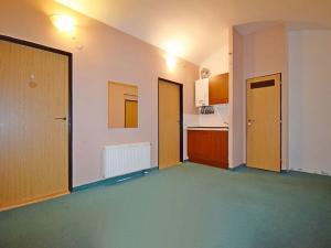 Pronájem bytu 4+kk, Praha - Vinohrady, Polská, 76 m2