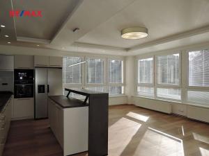 Pronájem bytu 5+kk, Praha - Hodkovičky, Údolní, 113 m2