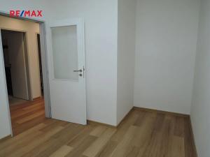 Pronájem bytu 5+kk, Praha - Hodkovičky, Údolní, 113 m2