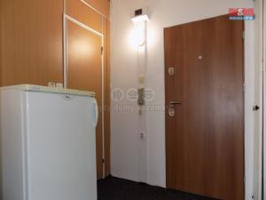Pronájem bytu 1+kk, Ústí nad Labem - Krásné Březno, Na Sklípku, 32 m2
