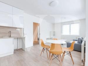 Pronájem bytu 2+kk, Unhošť, 45 m2