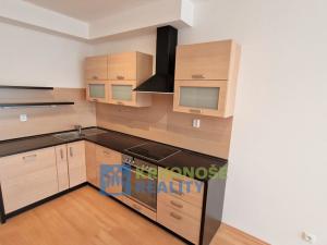 Pronájem bytu 2+kk, Trutnov - Střední Předměstí, Kiesewettrova, 45 m2