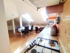 Pronájem bytu 2+kk, Ostrava, Parcelní, 75 m2