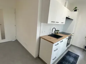 Prodej bytu 3+kk, Praha - Vršovice, Bělocerkevská, 74 m2