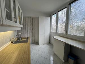 Pronájem bytu 3+1, Benešov, Dukelská, 75 m2