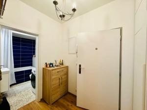 Pronájem bytu 2+kk, Praha - Střížkov, Střížkovská, 50 m2