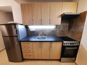 Pronájem bytu 1+1, Praha - Smíchov, Mošnova, 35 m2