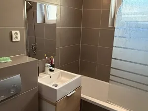 Pronájem bytu 2+1, Ústí nad Labem, Velká Hradební, 60 m2
