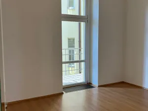 Pronájem bytu 2+kk, Praha - Libeň, Lindnerova, 43 m2