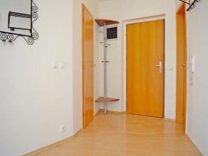 Pronájem bytu 3+kk, Praha - Hlubočepy, Voskovcova, 90 m2