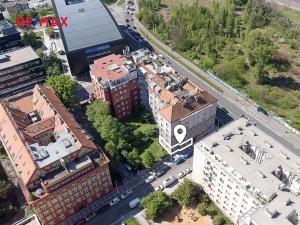 Prodej bytu 2+1, Praha - Holešovice, Tovární, 78 m2