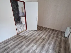 Pronájem bytu 2+kk, Ústí nad Labem, Májová, 42 m2