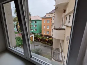 Pronájem bytu 2+kk, Ústí nad Labem, Májová, 42 m2