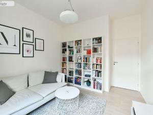 Pronájem bytu 2+kk, Praha - Vinohrady, Lucemburská, 50 m2