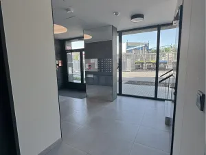 Pronájem bytu 2+kk, Praha - Prosek, Čakovická, 55 m2