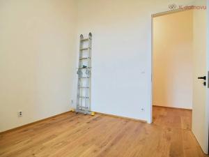 Pronájem bytu 2+kk, Brno, Antonína Slavíka, 52 m2