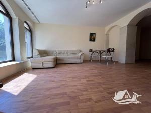 Prodej bytu 3+kk, Varna, Bulharsko, 111 m2