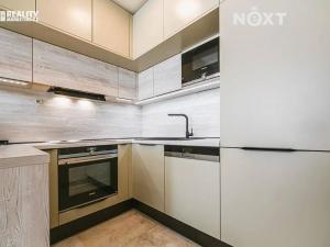 Prodej bytu 2+kk, Praha - Sobín, Želetická, 55 m2