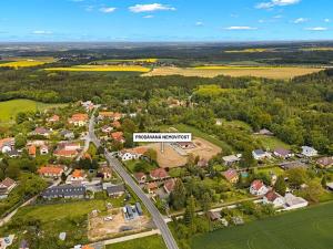 Prodej pozemku pro bydlení, Mukařov, 1093 m2