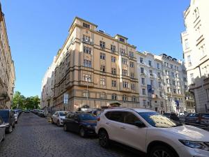 Pronájem bytu 1+kk, Praha - Vršovice, Bulharská, 34 m2