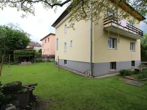 Prodej podílu vily, Beroun, V Dolině, 400 m2