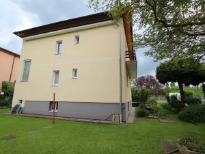 Prodej podílu vily, Beroun, V Dolině, 400 m2