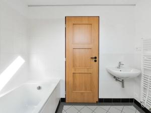 Pronájem bytu 4+kk, Kosoř, Školská, 110 m2