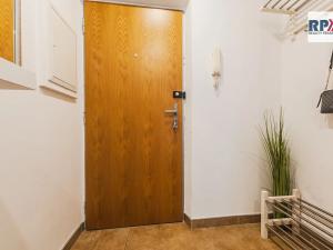 Prodej bytu 2+1, Praha - Malešice, Plaňanská, 51 m2