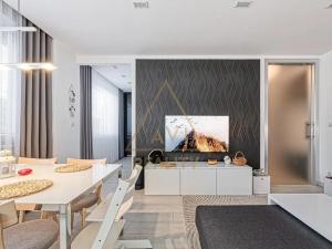 Pronájem bytu 2+kk, Praha - Břevnov, Tomanova, 55 m2