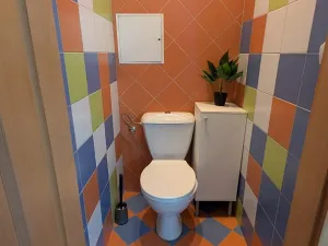Pronájem bytu 2+kk, Praha - Troja, Hnězdenská, 36 m2