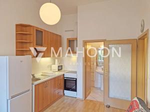 Pronájem bytu 2+kk, Praha - Vršovice, Orelská, 37 m2