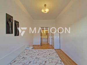 Pronájem bytu 2+kk, Praha - Vršovice, Orelská, 37 m2