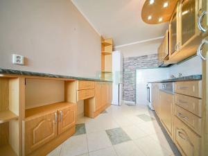 Prodej bytu 3+1, Praha - Řepy, Laudova, 88 m2