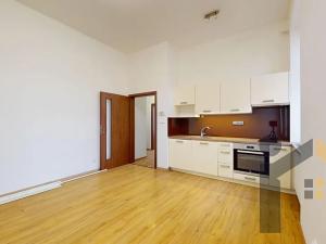 Pronájem bytu 2+kk, Praha - Karlín, Prvního pluku, 41 m2