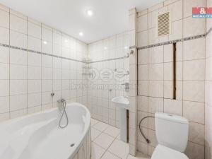 Prodej bytu 2+1, Děčín - Děčín III-Staré Město, Oblouková, 71 m2