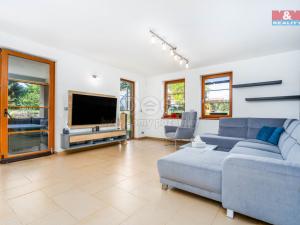 Prodej rodinného domu, Kamenice - Ládví, Lísková, 299 m2