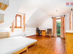 Prodej rodinného domu, Kamenice - Ládví, Lísková, 299 m2