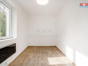 Pronájem bytu 3+1, Snědovice - Sukorady, 70 m2