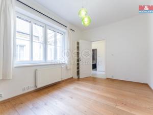 Prodej bytu 3+kk, Praha, Na Maninách, 70 m2