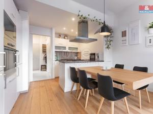 Prodej bytu 3+kk, Praha, Na Maninách, 70 m2