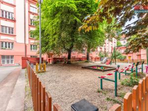 Prodej bytu 3+kk, Praha, Na Maninách, 70 m2
