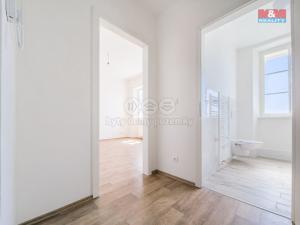 Pronájem bytu 1+kk, Studeněves, 31 m2