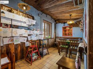 Prodej restaurace, Stará Huť, Dělnická, 300 m2
