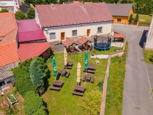 Prodej restaurace, Stará Huť, Dělnická, 300 m2