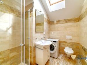Prodej bytu 2+kk, Mariánské Lázně, Zeyerova, 52 m2