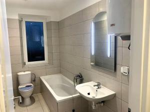 Pronájem bytu 2+1, Dobříš, Dukelské náměstí, 46 m2